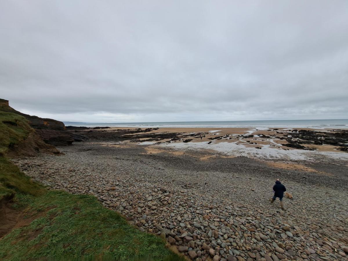 Cosy With Stunning Views Holiday home
